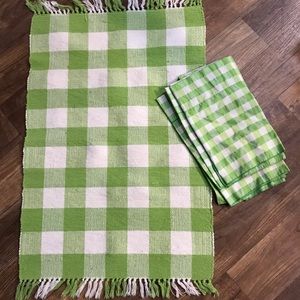 NWOT Rug and 4 valances